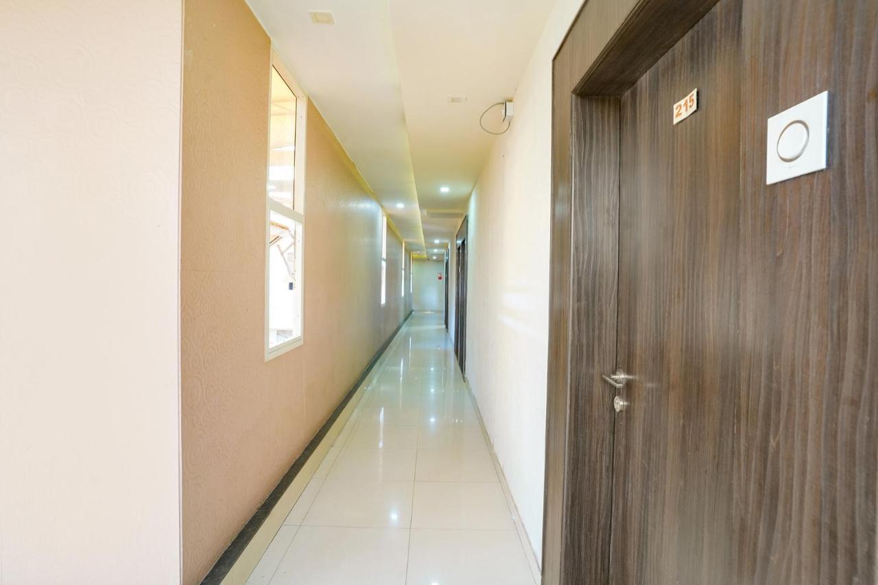 Fabhotel Regent Inn - Nr Skywalk Bridge Pimpri-Chinchwad Exterior foto