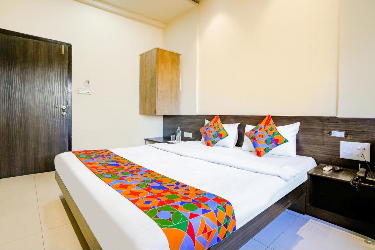 Fabhotel Regent Inn - Nr Skywalk Bridge Pimpri-Chinchwad Exterior foto